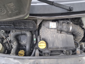 MOTOR 2.0 84KW RENAULT TRAFIC OPEL VIVARO DIJELOVI