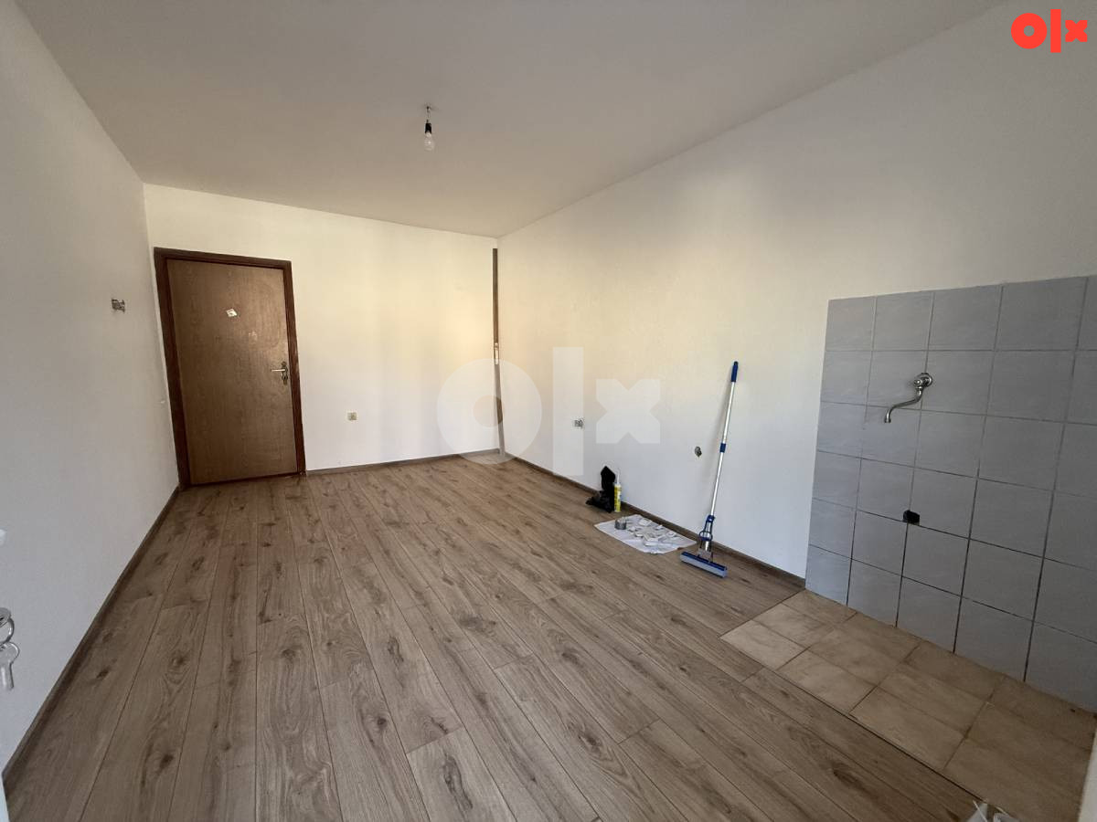 Prodaje se kuća u Ulici Muje Pašića 2
