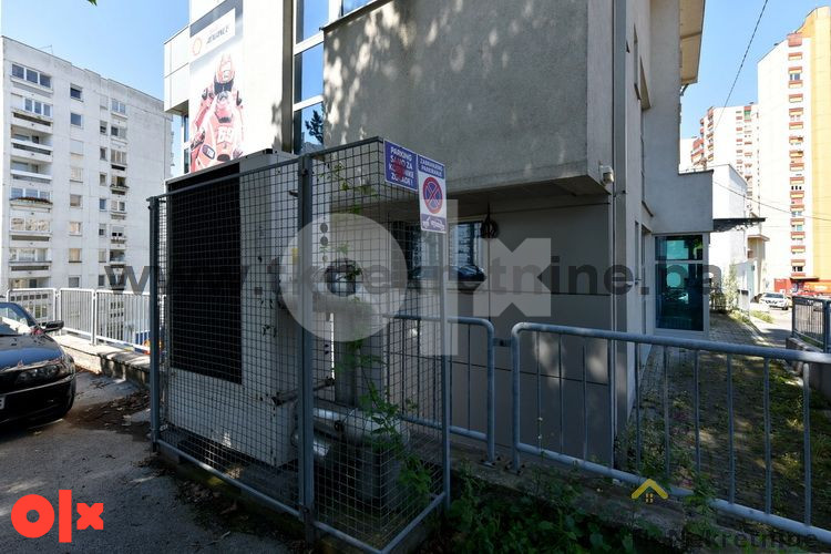 Vrhunska poslovna zgrada sa Penthouse apartmanom 18