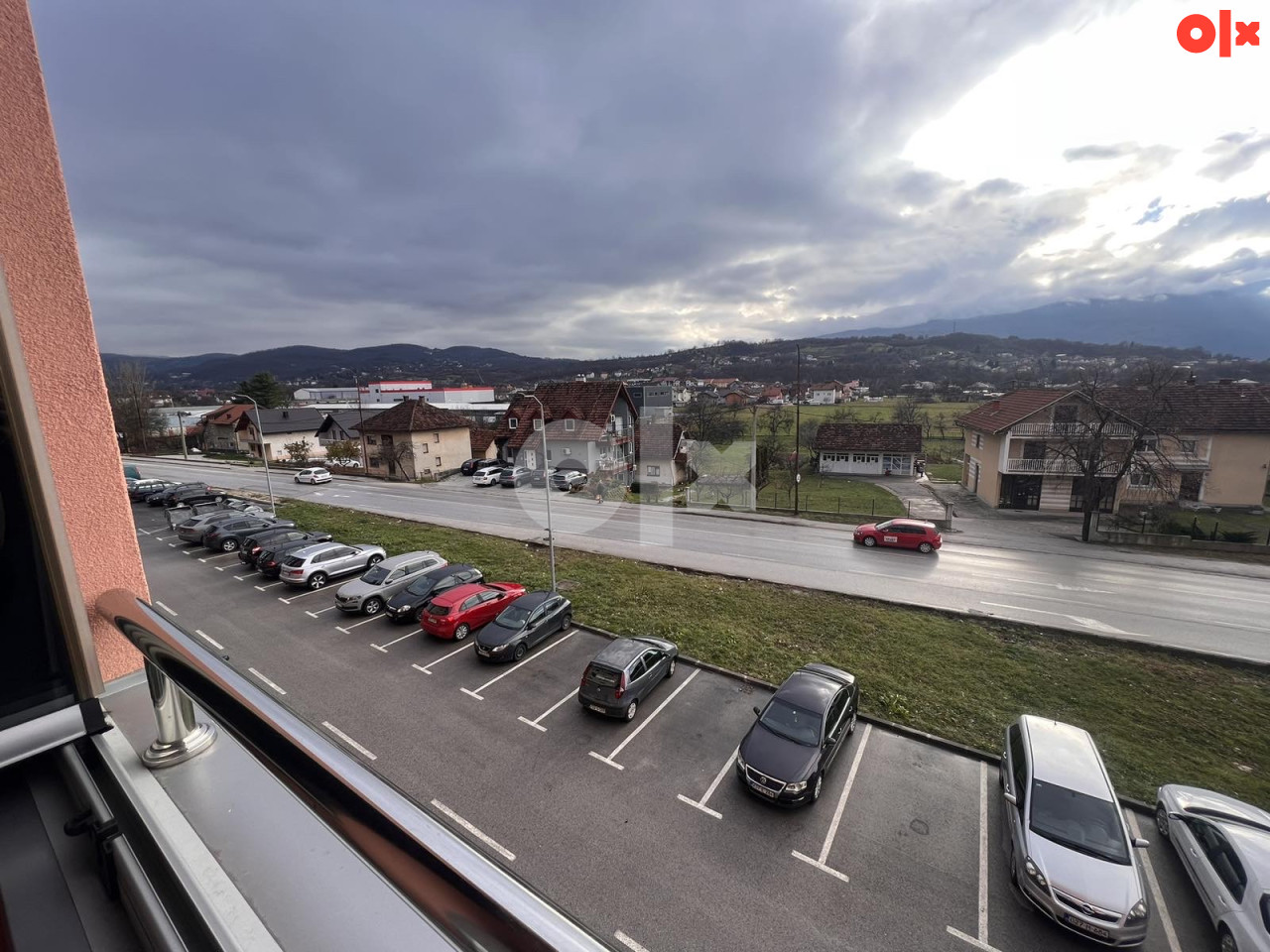 Stan Istocno Sarajevo ( citaj detaljno ) 18