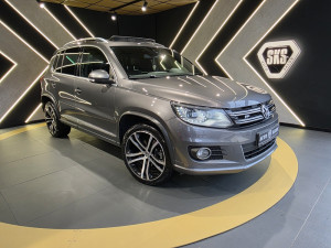 VW TIGUAN R LINE 2.0 TDI DSG 4MOTION MOD2016