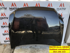 HAUBA PREDNJA VW Passat B8 2015