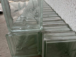 Staklena opeka 190X190X80mm prozirna