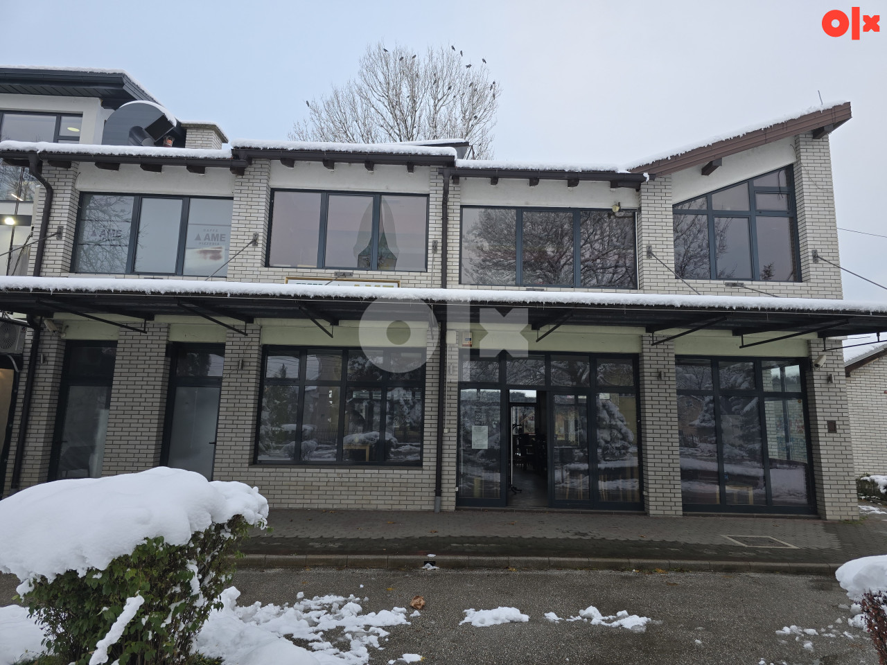 Poslovni prostor/Ugostiteljski objekat 236m2 [2x113m2] - Breza