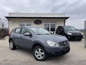 Nissan Qashqai registrovan do maja veliki servis radjen