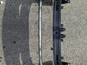 Passat 8 b8 prednja greda/prednji branik 2020/2021/2022/2023