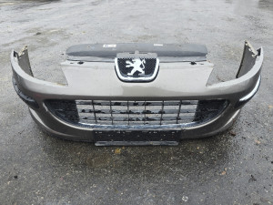 Peugeot 407 prednji branik