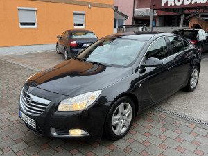 Opel Insignia 2.0 CDTi 96kw 12/2011 God