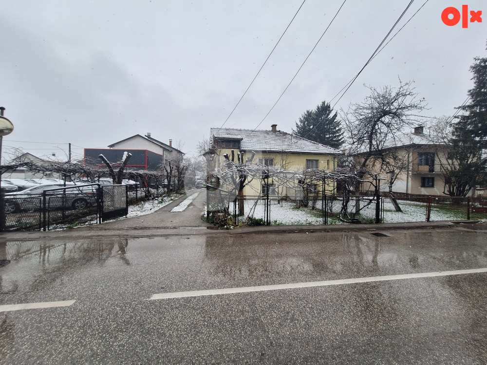 Odlicna parcela sa 2 kuce, Kasindolska ulica - Ilidza 2