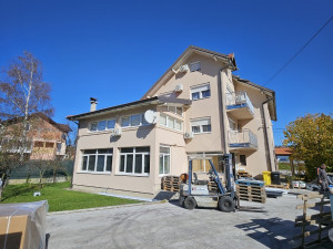House Blažuj, Peny, apartments for short and long term