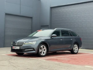Škoda Superb SW 2.0 TDI DSG Automatik Kamera Karavan