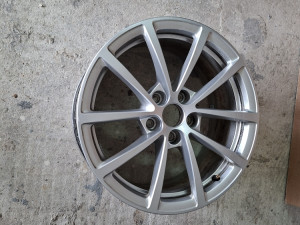 Audi A6 c8 felga felge 17" 4K0601025 (samo 1 felga)