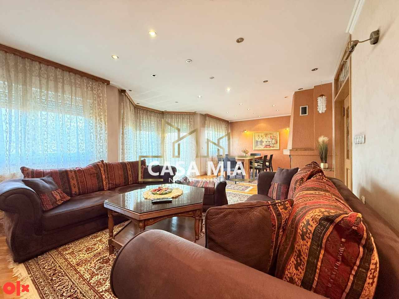 CASA MIA / Kuća 185 m2 / Zemljište 916 m2 / Kakanj 10