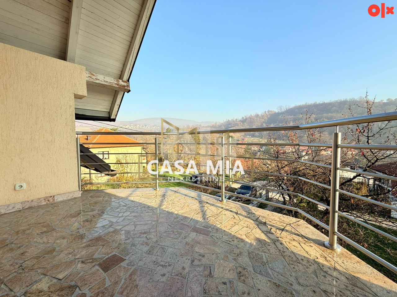 CASA MIA / Kuća 185 m2 / Zemljište 916 m2 / Kakanj 25