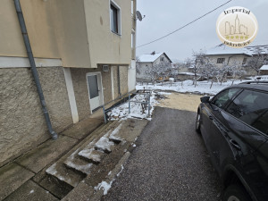 Stan Pale 45m2, odmah useljiv, opremljen, termoblok