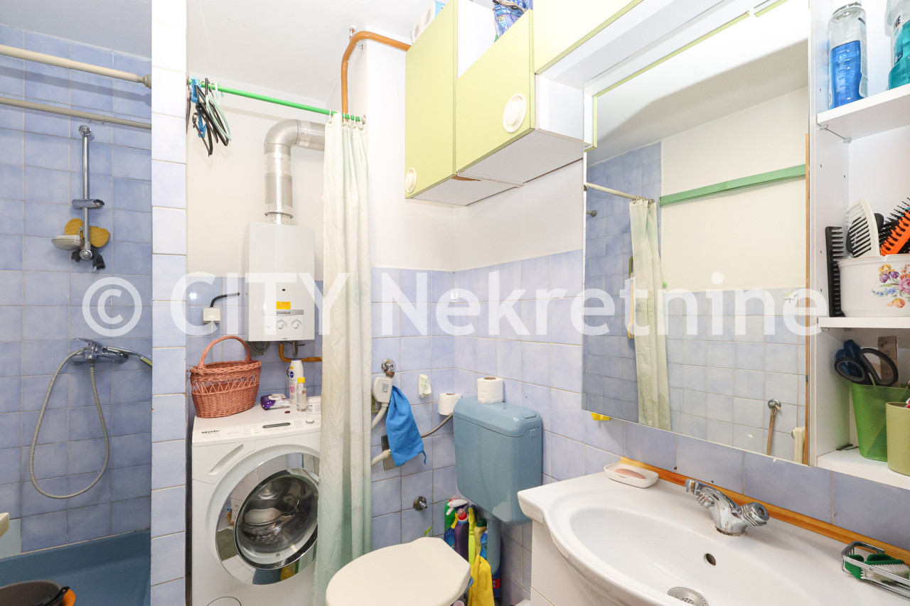 Petosoban dvoetažni stan - Centar - Breka - 116 m2 15