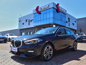 BMW 116 D Automatik Advantage -Full LED- -Novi model-