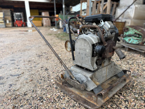 VIBRO ZABA WACKER 18ks MOTOR - 180kg
