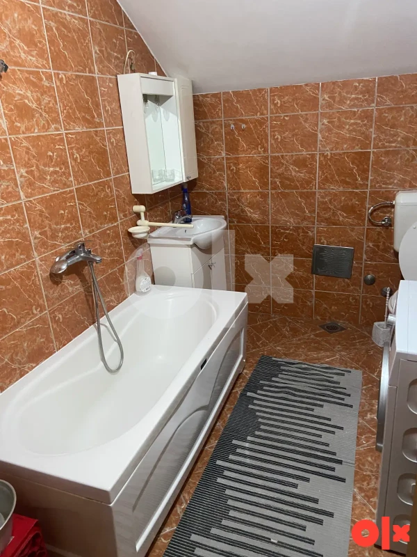 Stan Tuzla 81m2 5