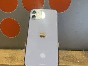 Iphone 11 64GB koristeno