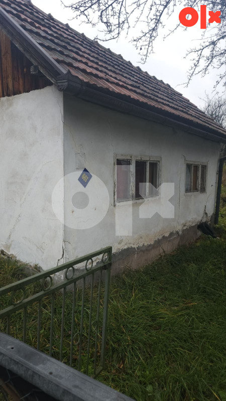 Zemljište i kuća sa svim priključcima Tuzla // Sepetari 5