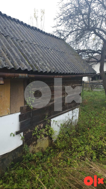 Zemljište i kuća sa svim priključcima Tuzla // Sepetari 9