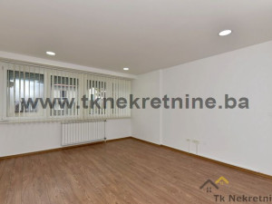 CENTAR - Kancelarijski prostor 100 m2, kod Kanton. suda