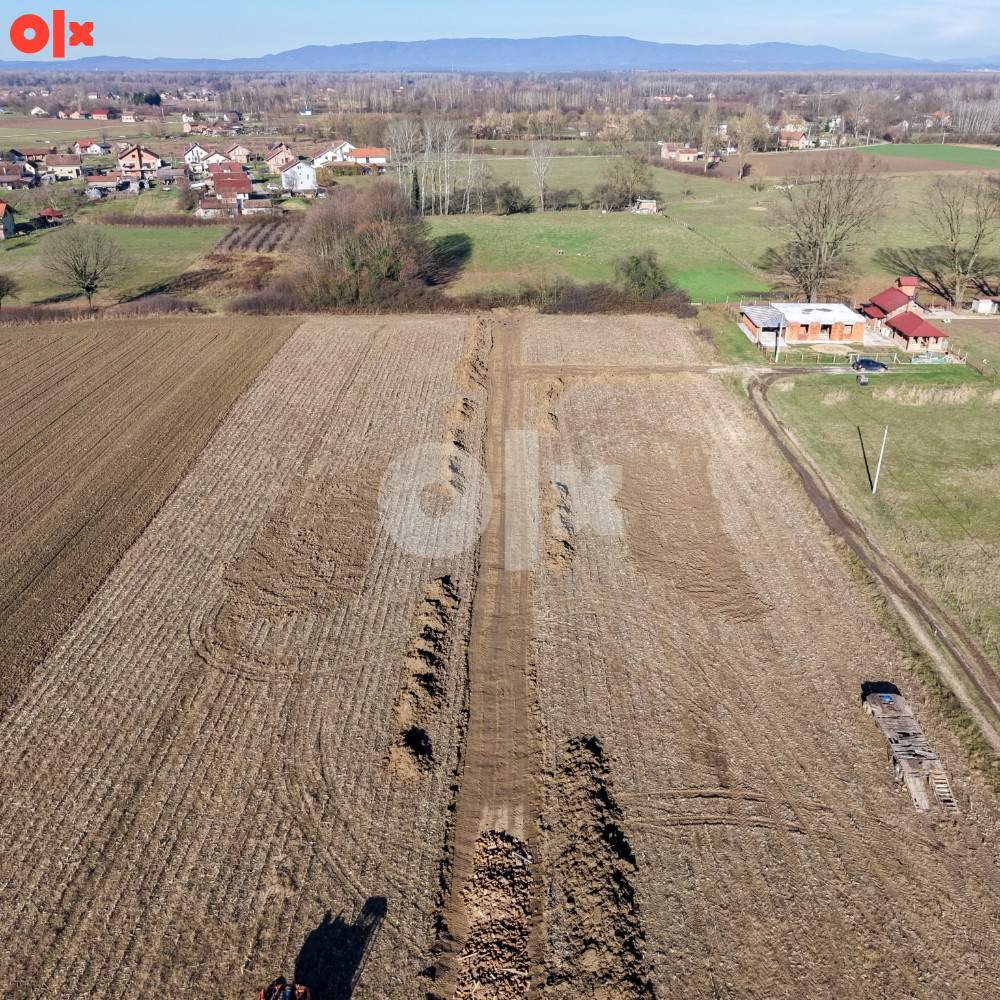 Placevi od 500m2 do 700m2 Gradiška 6