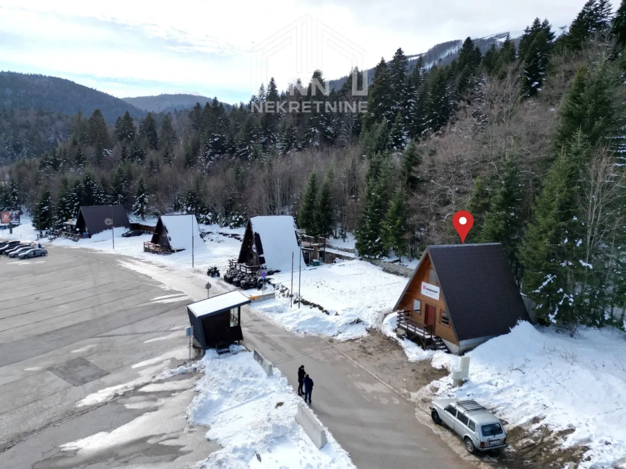 NN Nekretnine : Objekat uz stazu - Bjelašnica - čitati detaljno 2