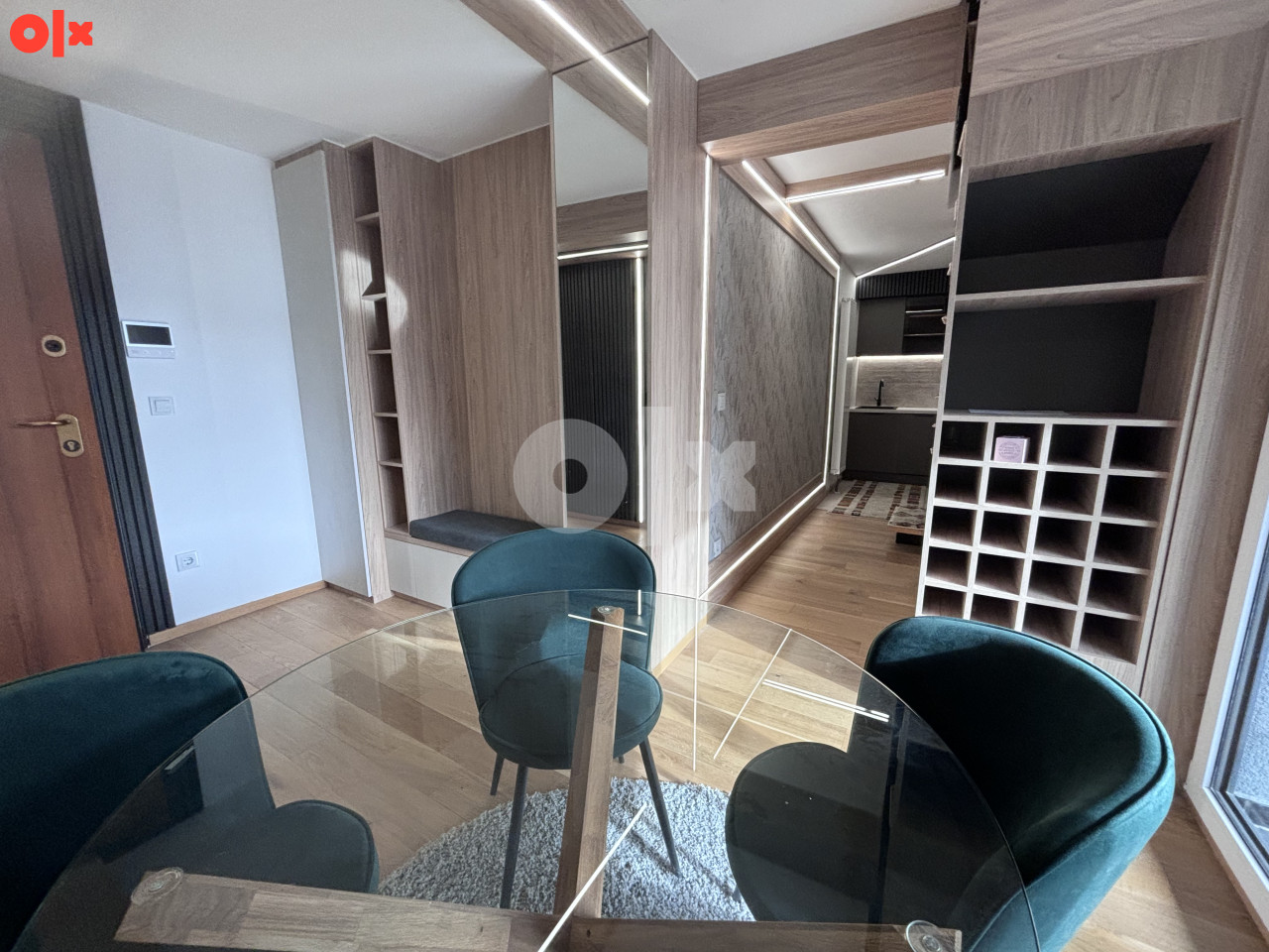 Bjelašnica 56 m2 + balkon kompletno namješten, dvosoban dvoetažni photo 5