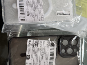 Maskica za iphone 15 pro 2Kom Nove