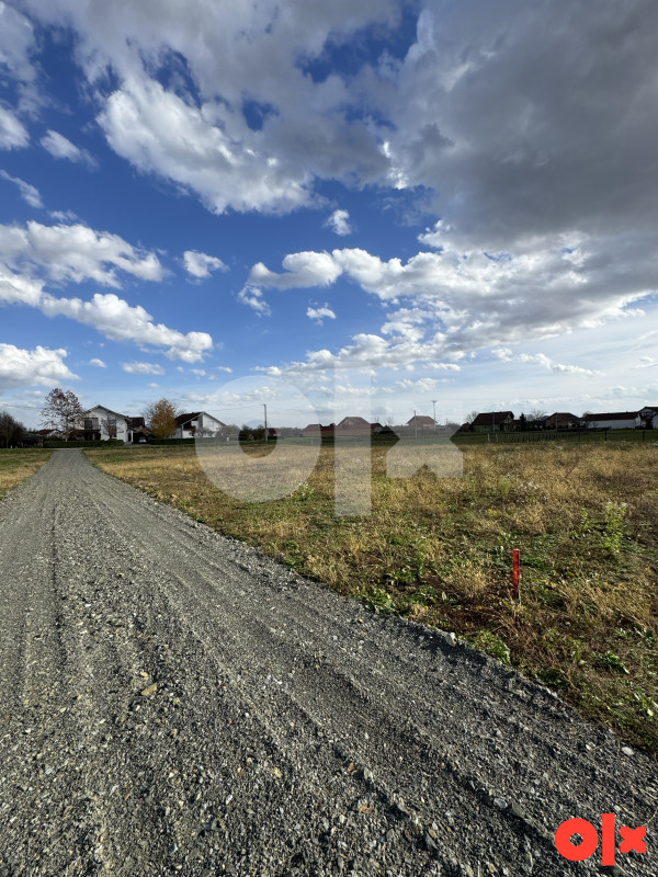 Placevi od 500m2 do 800m2, Kozinci 3