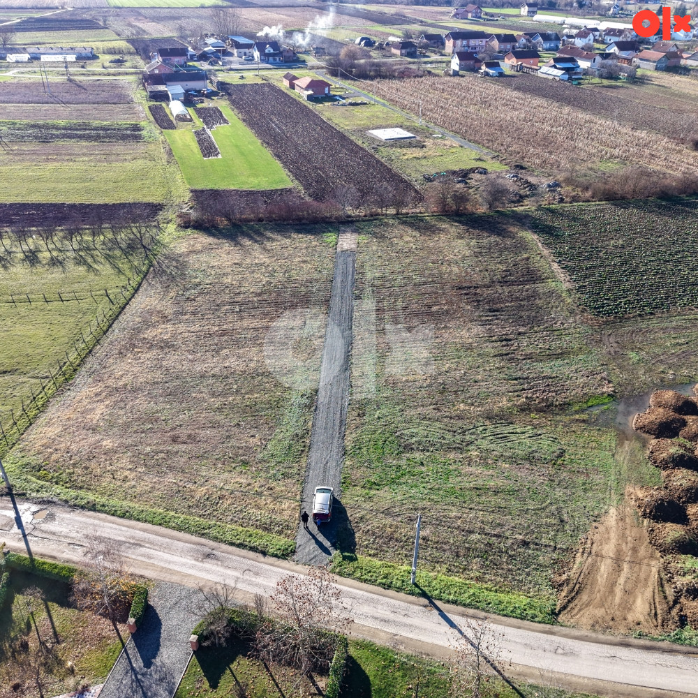 Placevi od 500m2 do 800m2, Kozinci 8