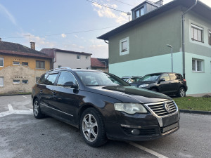 VOLKSWAGEN PASSAT 2.0 benz 110KW 4MOTION  REG 5/2026