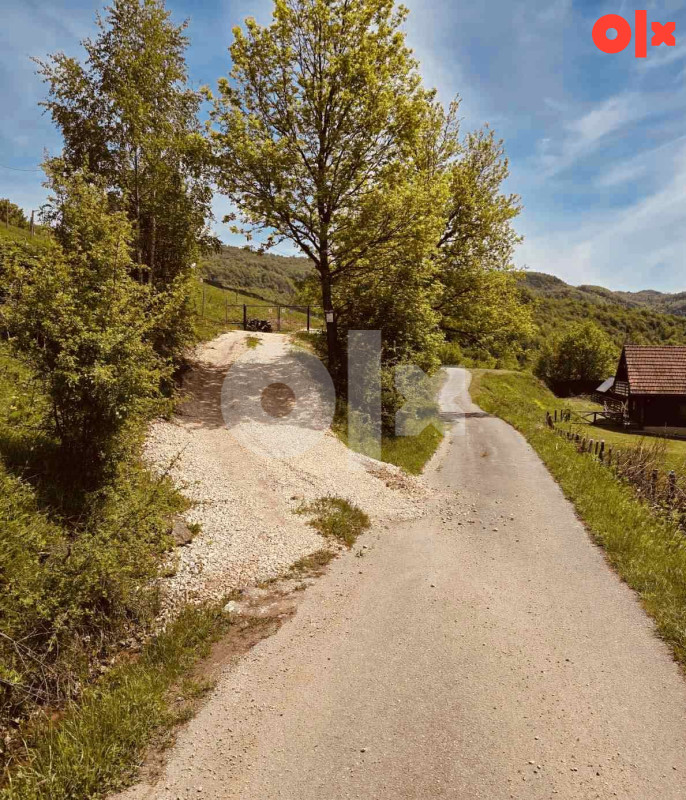 Kvart| Vikendica Kijevo - Trnovo - 2384 m2 2