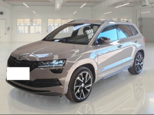 ŠKODA Karoq 2.0 TDi DSG 4x4 "Sportline" Matrix Kamera Pano Full
