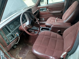 Jeep cherokee sicevi enterijer sjedala tapaciri