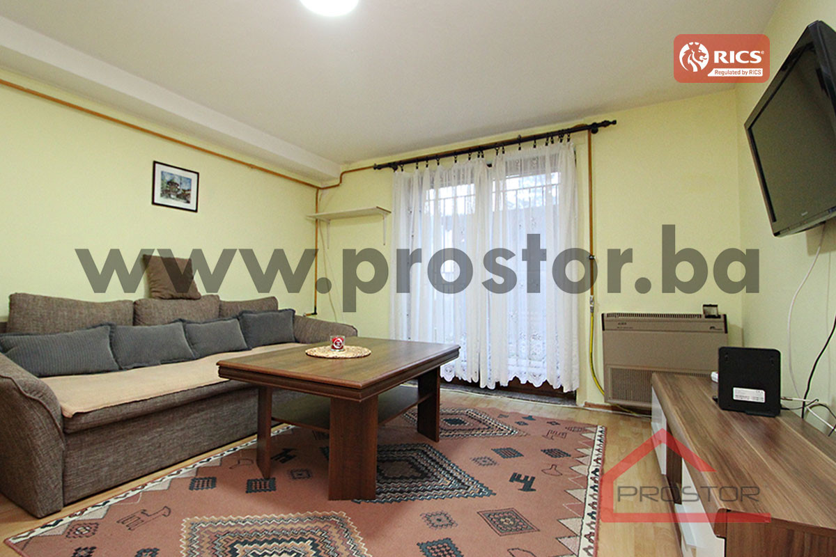 PROSTOR izdaje: Dvosoban stan, 40m2, Bjelave