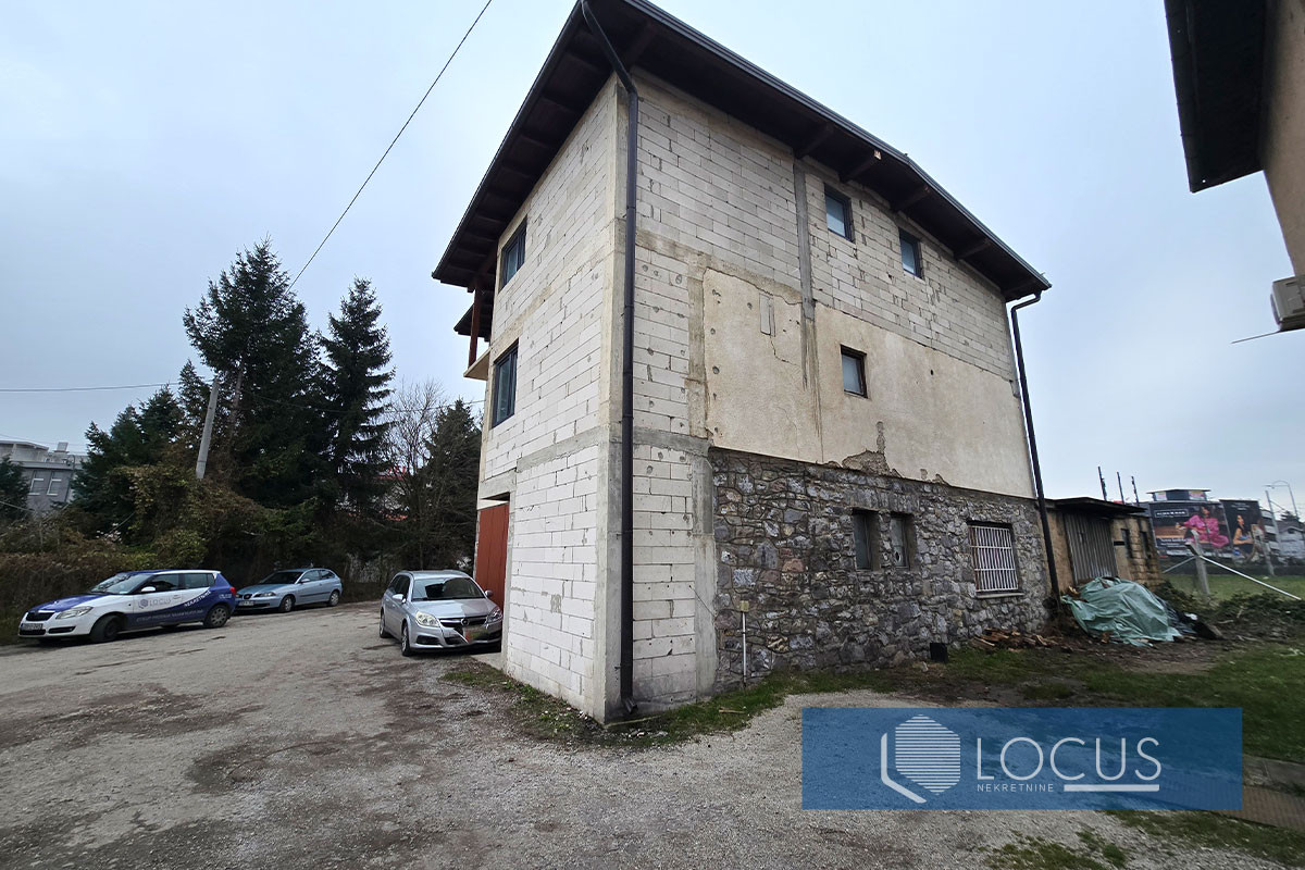 LOCUS prodaje: TOP LOKACIJA!!! Kuća u centru Ilidže 5