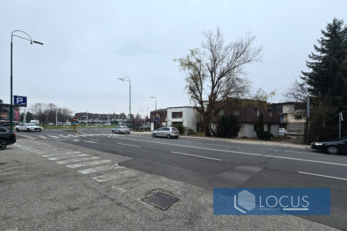 LOCUS prodaje: TOP LOKACIJA!!! Kuća u centru Ilidže 17