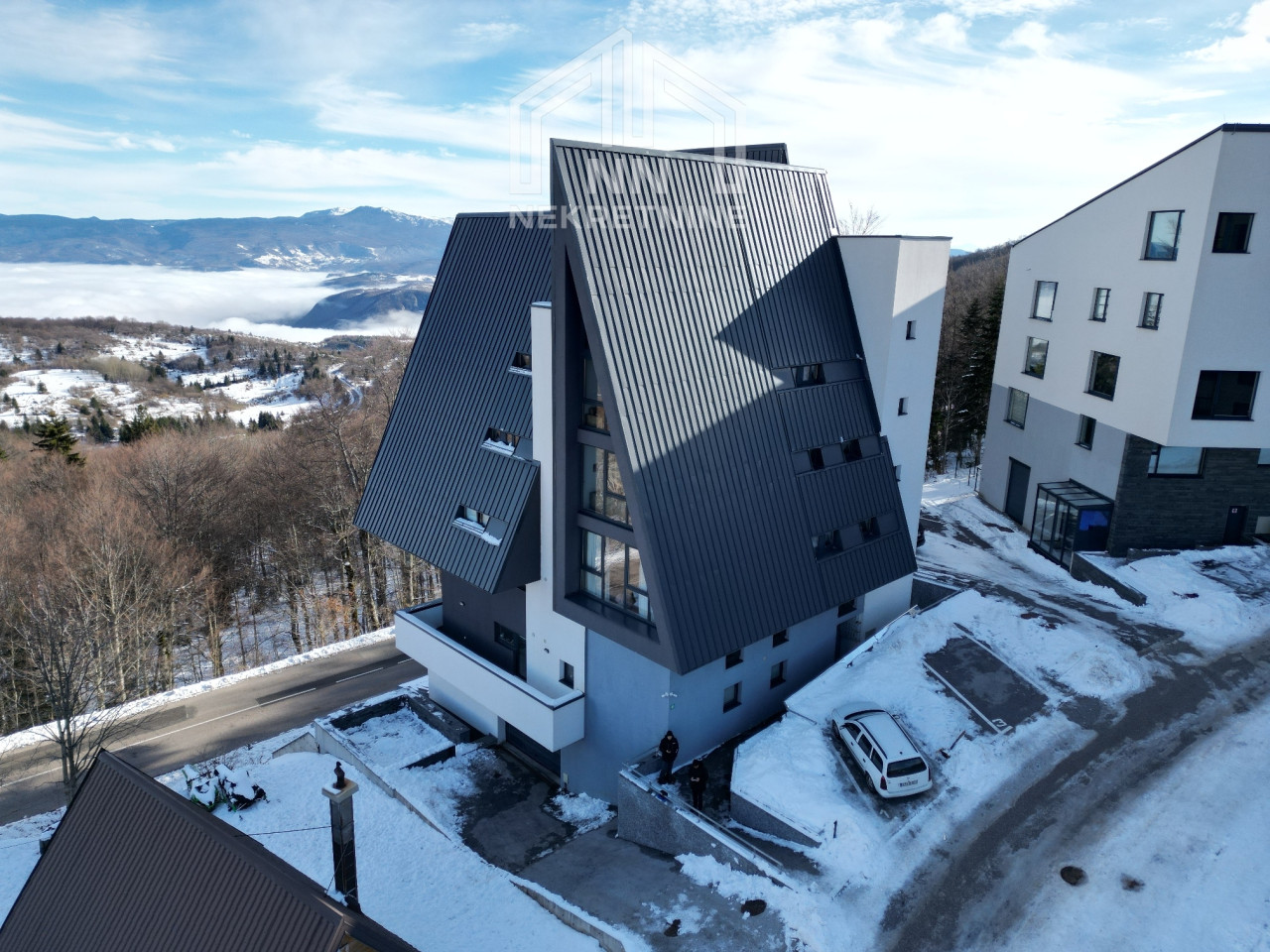NN Nekretnine : Poslovni prostor 101m2 - Bjelašnica 7