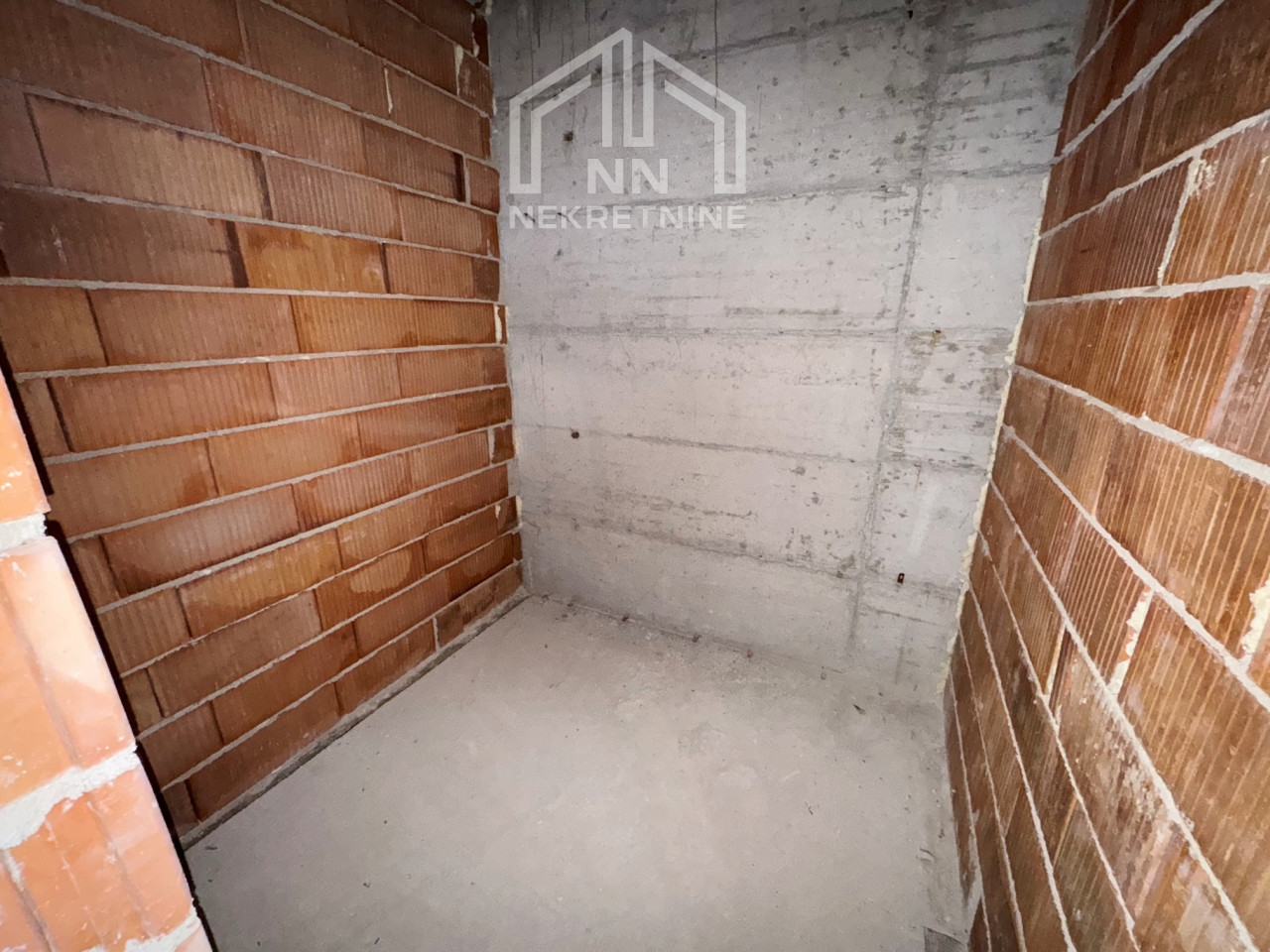 NN Nekretnine : Poslovni prostor 101m2 - Bjelašnica 11