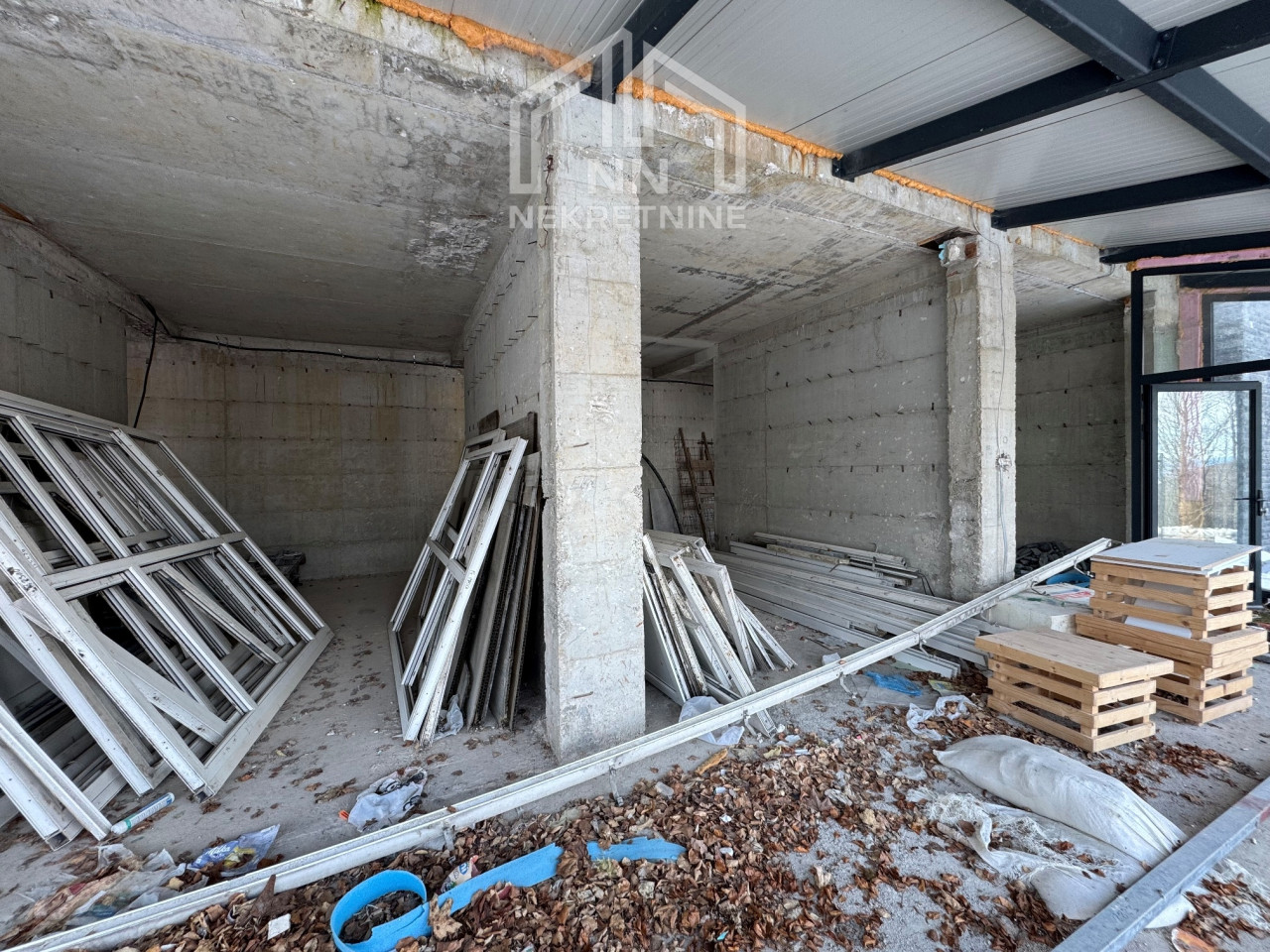 NN Nekretnine : Poslovni prostor 101m2 - Bjelašnica 18