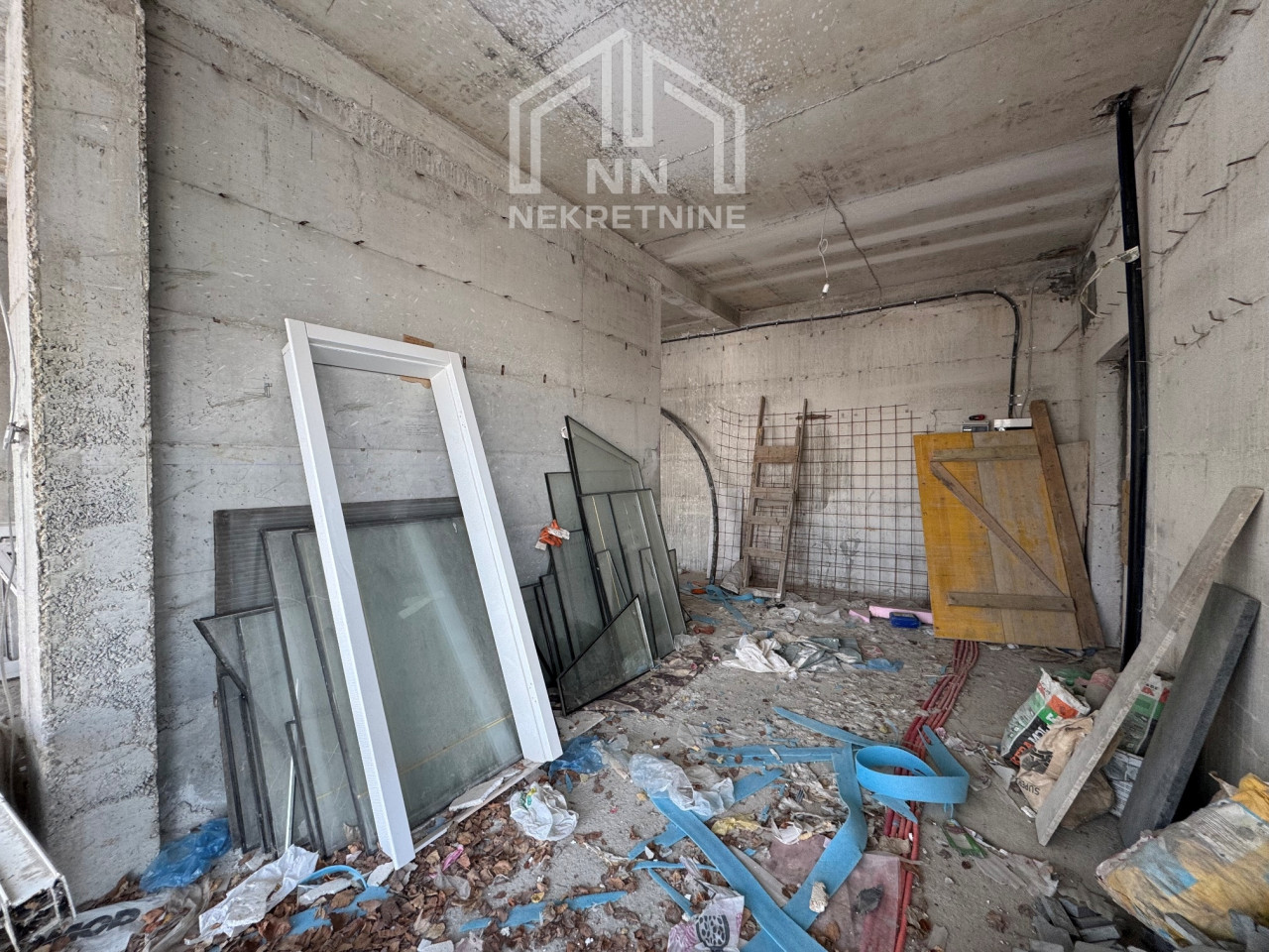 NN Nekretnine : Poslovni prostor 101m2 - Bjelašnica 20