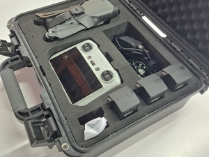 Dron DJI MAVIC 3 2.0 4 Baterije 2 kontrolera