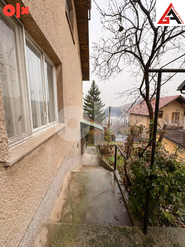 Kuća 140 m2 sa garažom i 455 m2 okućnice (Cankareva) - Zenica 7
