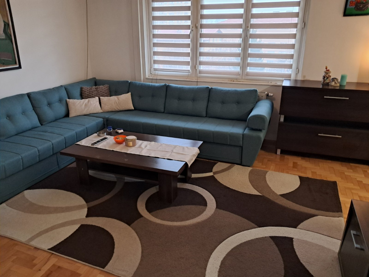 Sigenx izdaje dvosoban stan/Grbavica/Behdžeta Mutevelića/54 m2