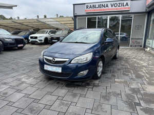 Opel Astra J 2012 1.7 CDTI
