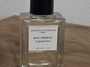 Bois Imperial Essentials Parfums | Dekant