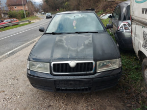 Skoda octavia 1.9 tdi 81 kw limuzina bih papiri - dijelovi